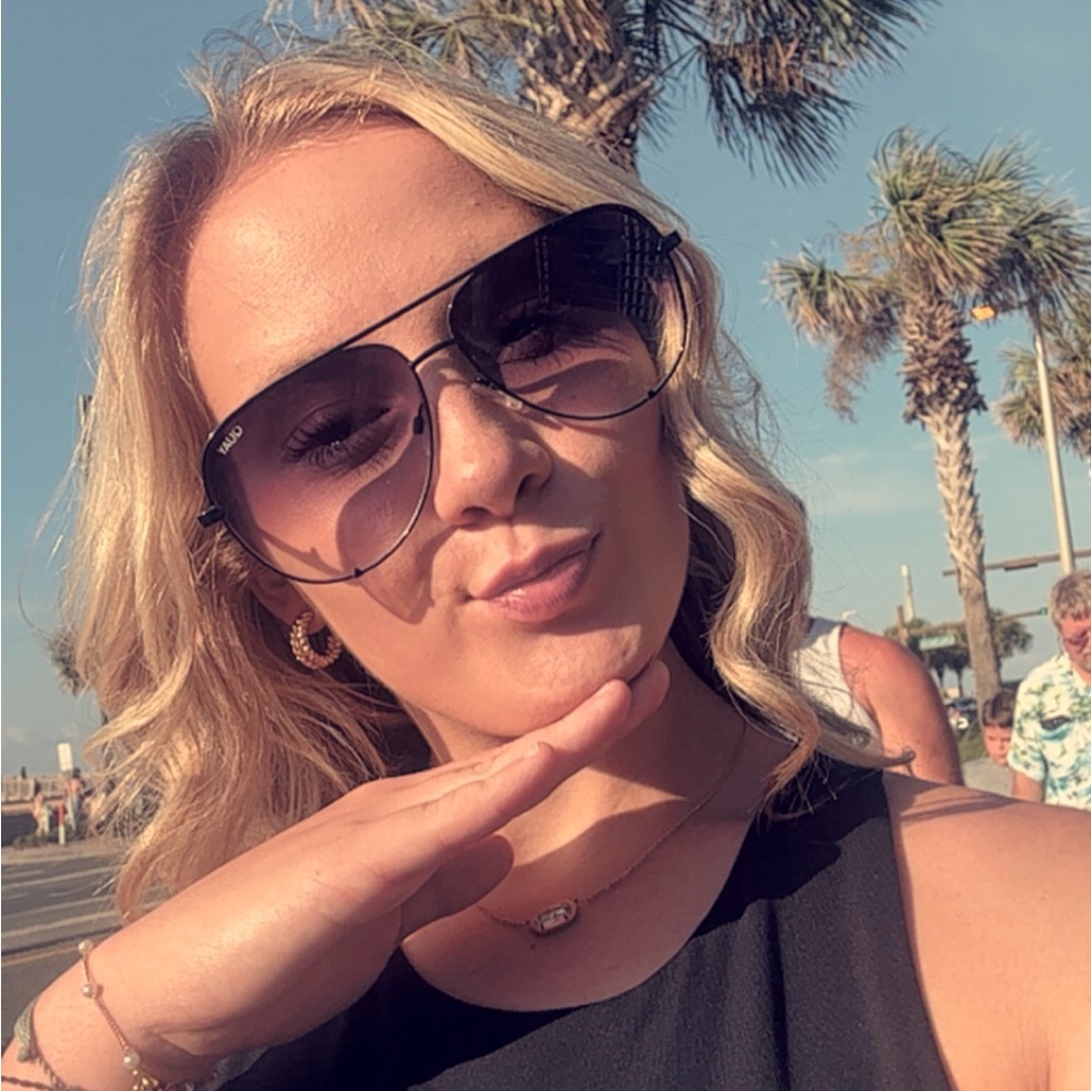 Meet your Posher, Ashlyn